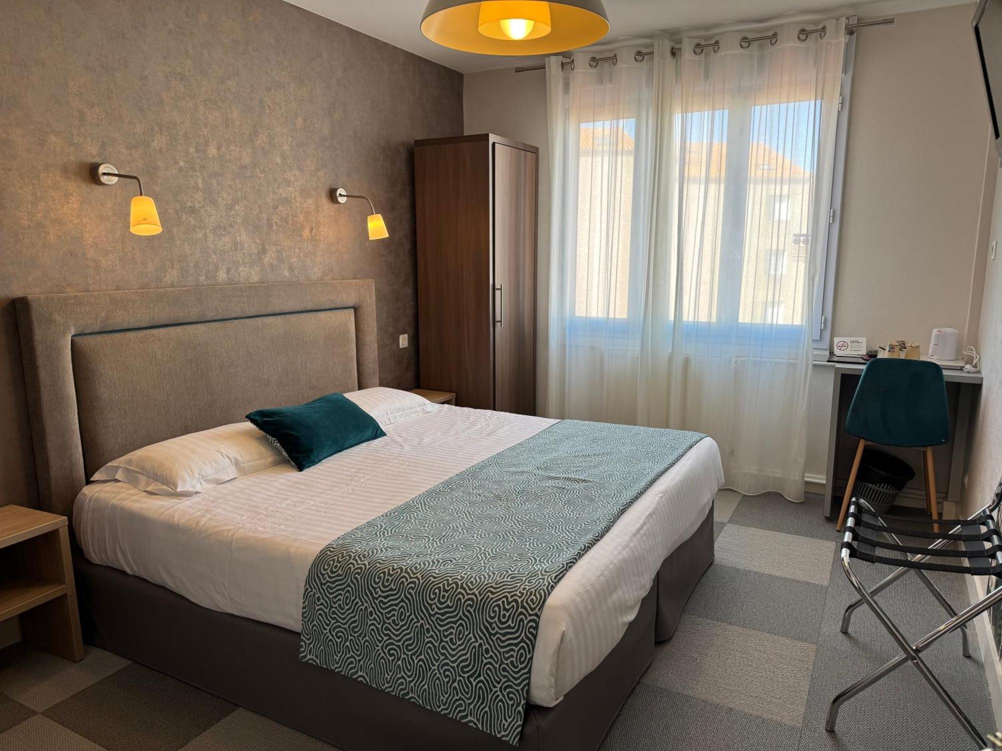 Hotel Calme Des Pins & Spa Les Sables-dʼOlonne Exterior foto
